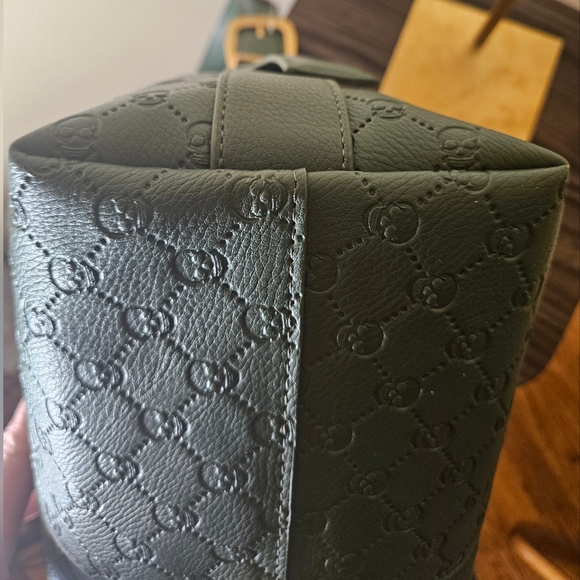 BETSY JOHNSON XOMILLIE SKULLS TOTE/SHOULDER BAG  New With Tags GREEN - Picture 8 of 9